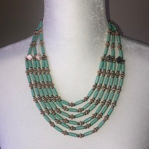 Statement necklace
